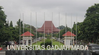 UGM Digugat Rp69 Triliun Gara-gara Ijazah Jokowi