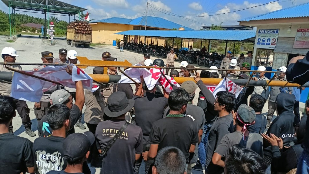 900 Hektar untuk Siapa? Aliansi Birandang Ultimatum PT. Air Kampar Group