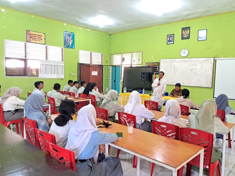 Program Literasi SPS Riau Disambut Positif, Dua Kepala Dinas Apresiasi